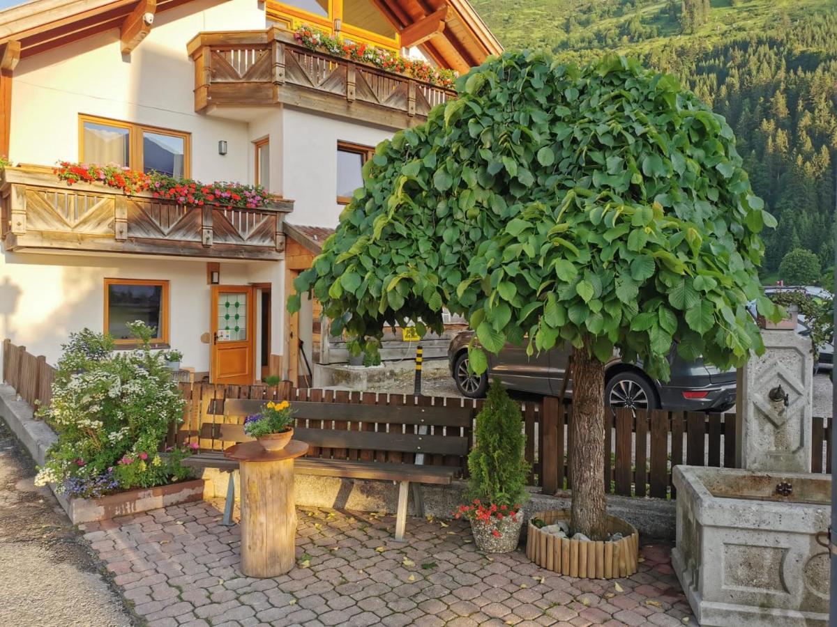 Alpenhaus Bichlbach Vila Exterior foto