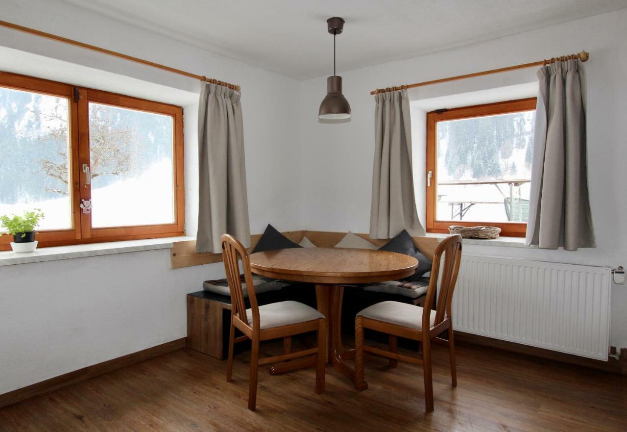 Alpenhaus Bichlbach Vila Exterior foto